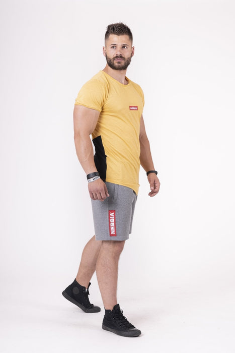 Nebbia Red Label V-Typical T-Shirt 142 - Mustard